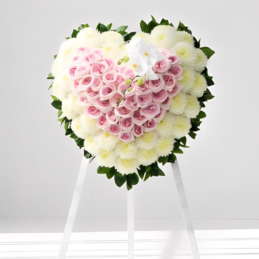 格蘭花店 - 心型花圈 (玫瑰、桔梗、小菊、菊花及其他襯花) [FHW004] 喪禮 殯儀 告別式 追思會