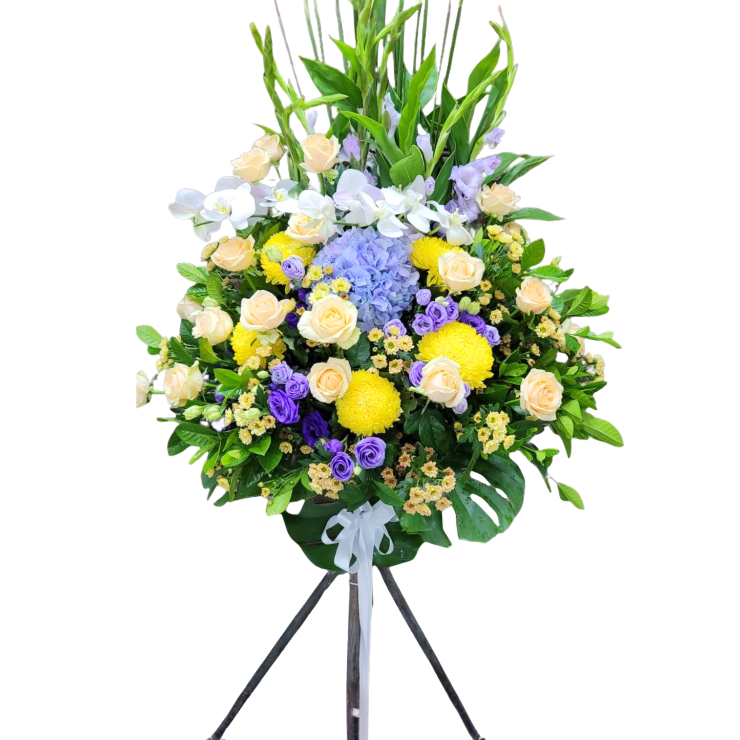 格蘭花店 - 白事花籃 (水竹草、劍蘭、繡球花、蝴蝶蘭、牡丹菊、玫瑰、桔梗、小菊及襯花) [FS0017] 喪禮 殯儀 告別式 追思會