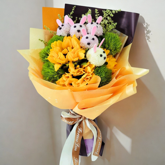 格蘭花店 - 小白兔鮮花花束 (向日葵 、乒乓菊、尤加利果及綠毛球) [GF00163]