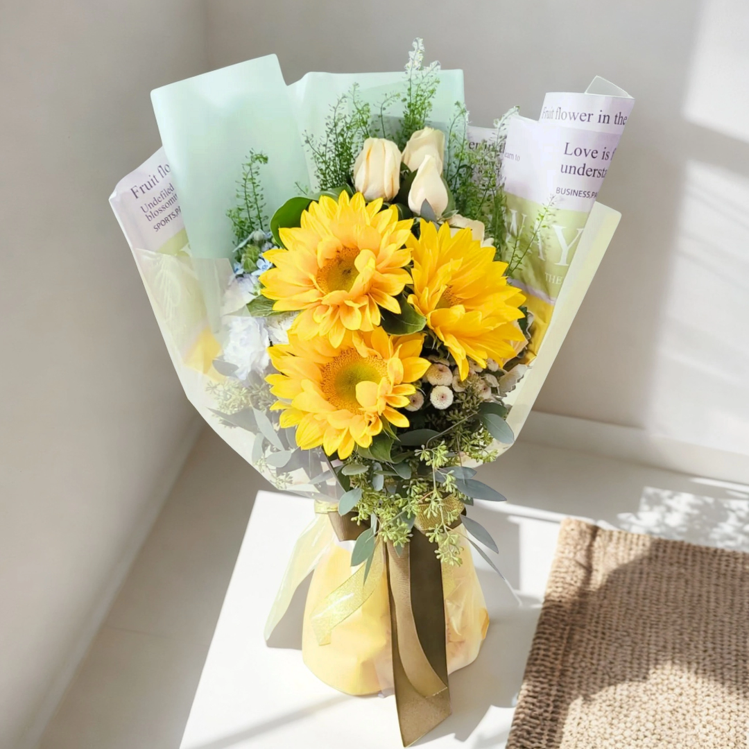 格蘭花店 - 鮮花花束 (香檳玫瑰6支、向日葵3支、BB草、桔梗及油加利果) [GF00194]
