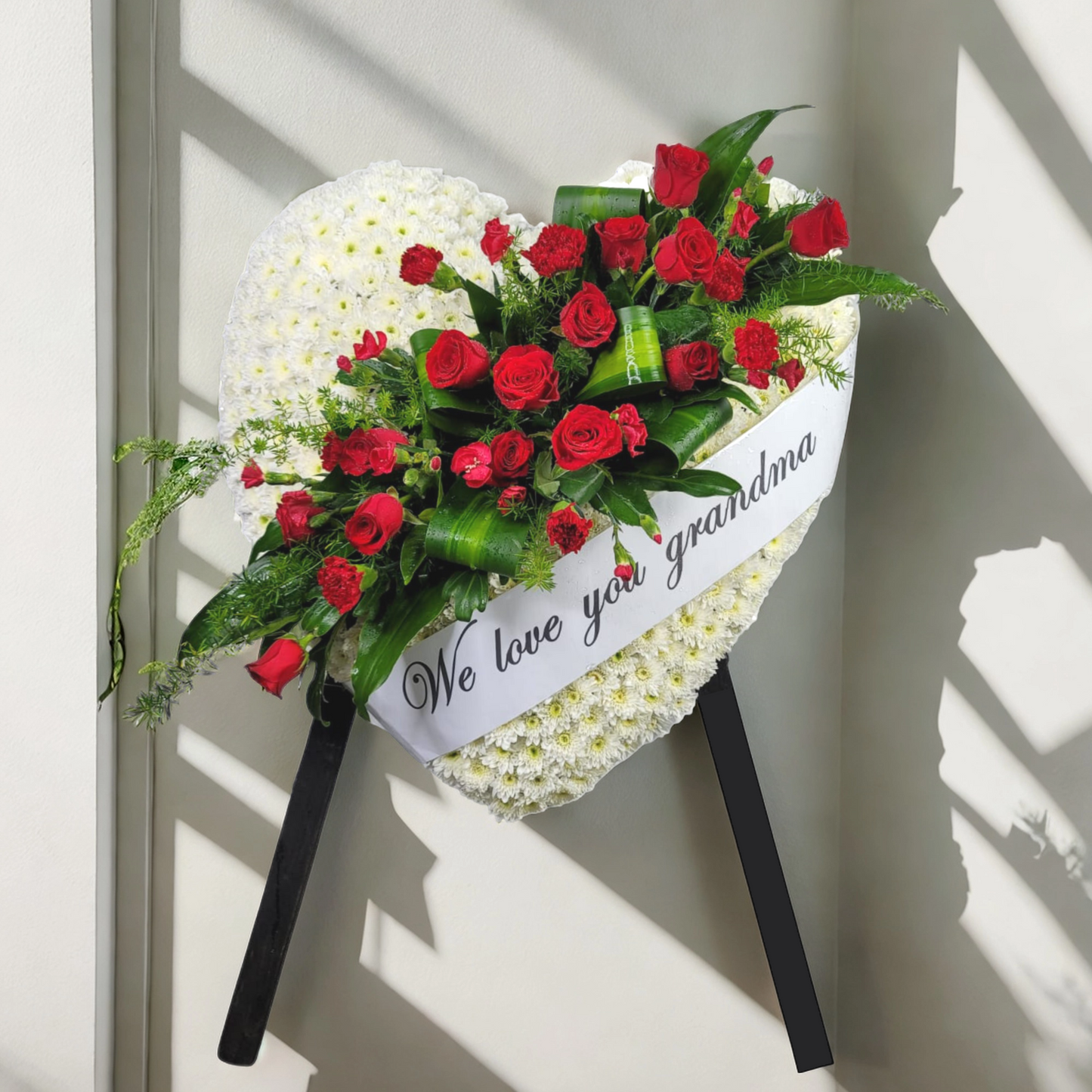 格蘭花店 - 心形帛事悼念花牌 (3-6呎) (小菊仔、玫瑰、小丁香及巴西鐵) [GF00200] 喪禮 殯儀 告別式 追思會