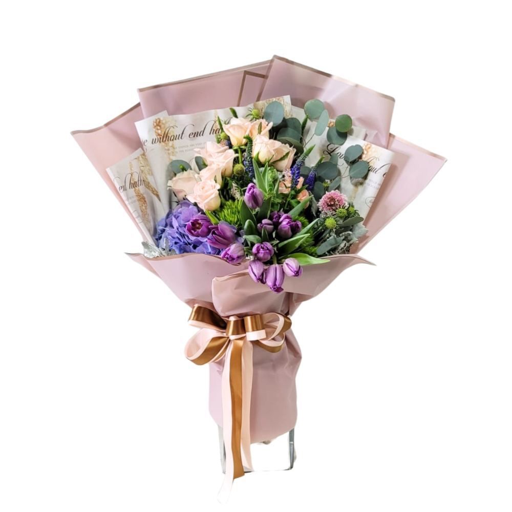 格蘭花店 - 鮮花花束 (鬱金香10支、玫瑰6支、繡球花、蟲蟲草、尤加利葉) [GF00247]