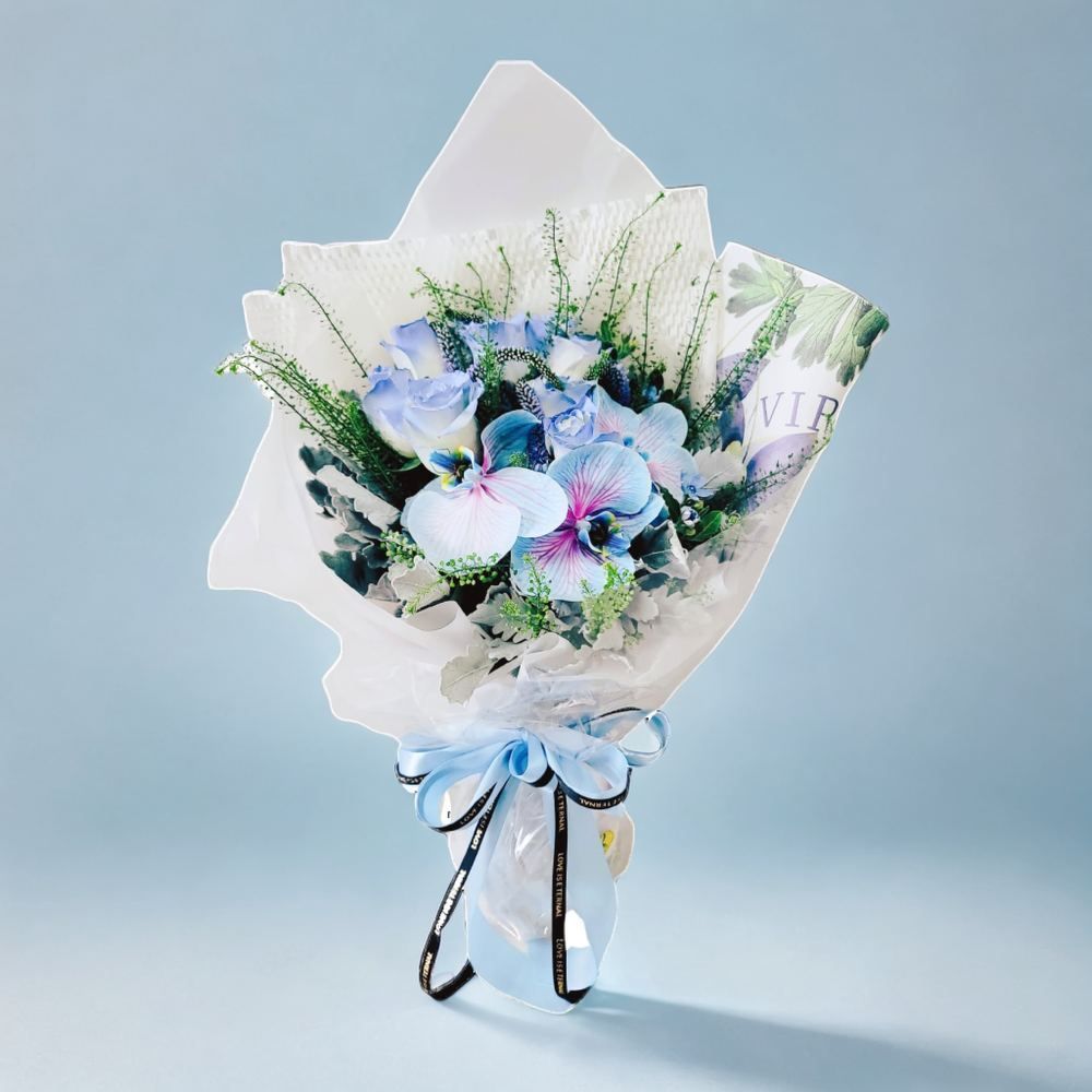 格蘭花店 - 鮮花花束 (藍玫瑰6支、藍色蝴蝶蘭、BB草、藍星花) [GF00258]