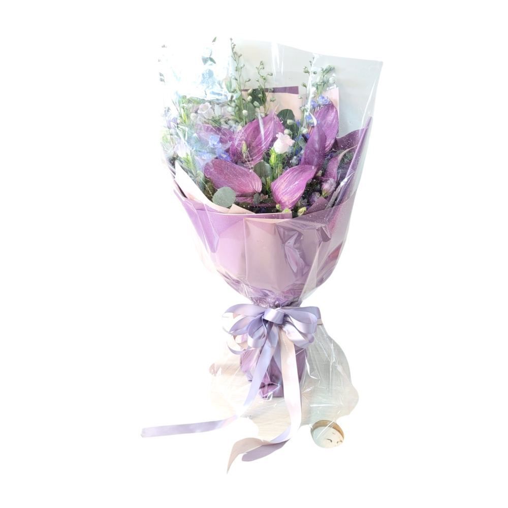 格蘭花店 - 鮮花花束 (大飛燕草5支、紫掌9支、風鈴草、藍星花、老鼠尾、紫桔梗) [GF00269]