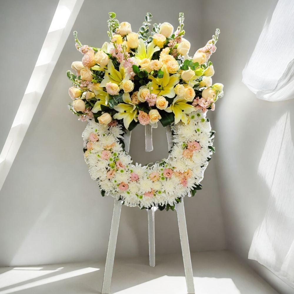 格蘭花店 - 帛事悼念花圈 (約6呎) (黃天霸、香檳玫瑰、桔梗、單頭菊、小菊、麝香) [GF00281] 喪禮 殯儀 告別式 追思會