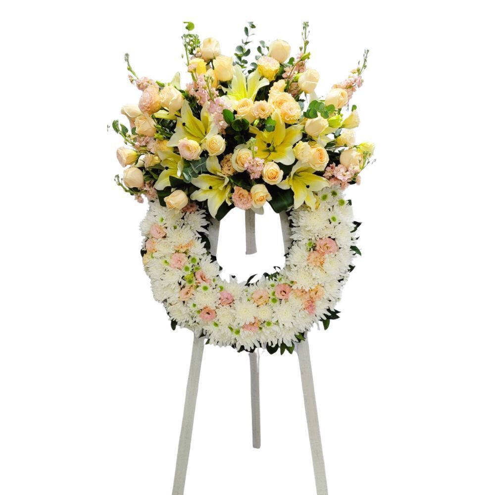 格蘭花店 - 帛事悼念花圈 (約6呎) (黃天霸、香檳玫瑰、桔梗、單頭菊、小菊、麝香) [GF00281] 喪禮 殯儀 告別式 追思會